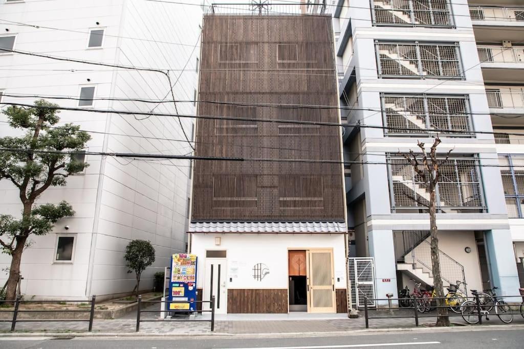 Funhouse-To North Umeda Guestresidence Osaca Exterior foto